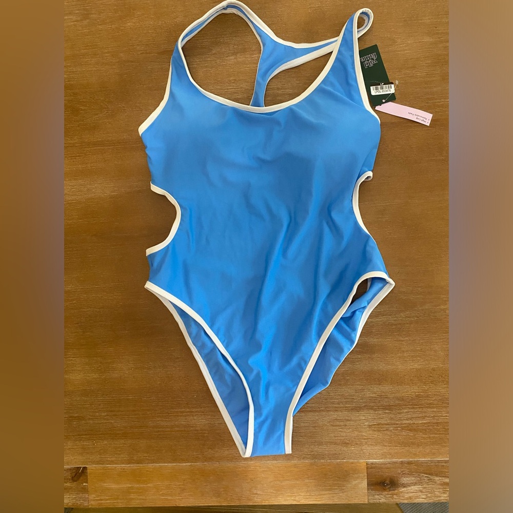 Wild fable large NWT